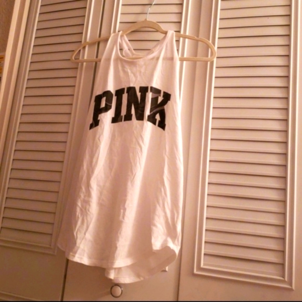 V S  PINK Tank Top